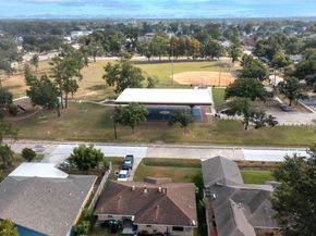 4607 Cetti Street, Houston TX 77009