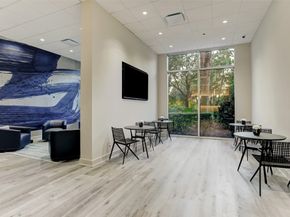 3333 Allen Parkway 602, Houston TX 77019