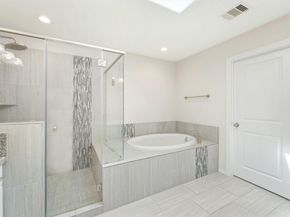 2107 Crockett Street, Houston TX 77007