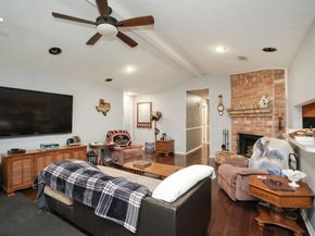 9810 Sugar Tree Court, Houston TX 77070