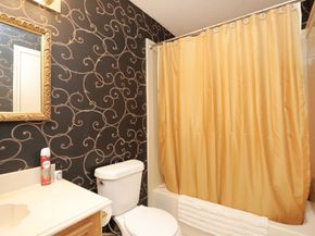 9810 Sugar Tree Court, Houston TX 77070