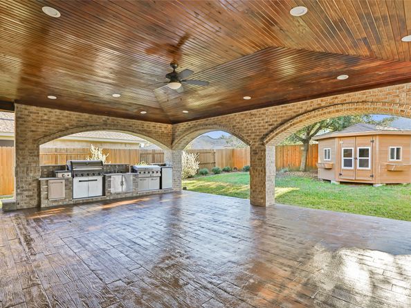 25605 Peppermill Creek Drive, Porter TX 77365