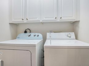 2402 Calumet Street B, Houston TX 77004