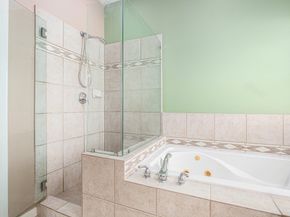 2402 Calumet Street B, Houston TX 77004