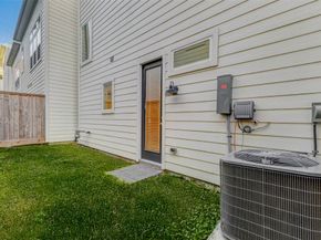 6313 Chelsea Falls Lane, Houston TX 77008