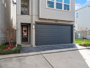 10909 Upland Retreat Drive, Houston TX 77043