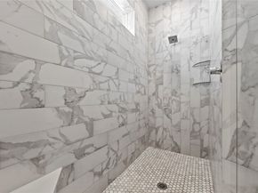 10909 Upland Retreat Drive, Houston TX 77043