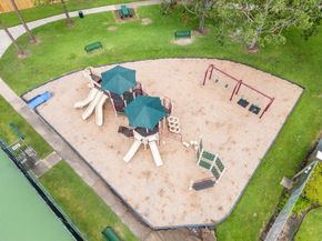 14703 Graywood Grove Lane, Houston TX 77062