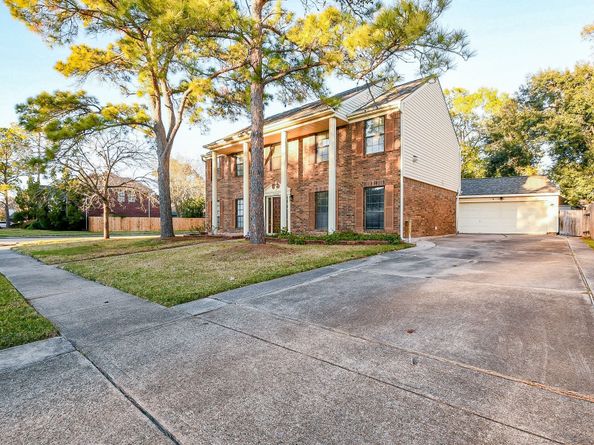 14703 Graywood Grove Lane, Houston TX 77062