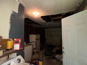 8426 Rockford Drive, Houston TX 77033
