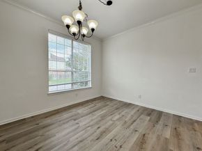 73 E Montfair Boulevard, The Woodlands TX 77382