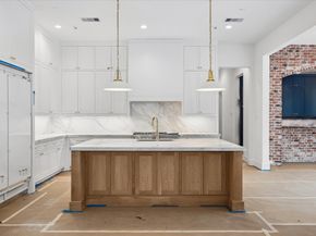 1328 Mickey Way, Spring Valley Village TX 77055