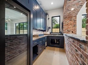1328 Mickey Way, Spring Valley Village TX 77055