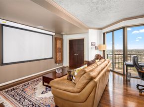 3350 Mccue Road 2402, Houston TX 77056
