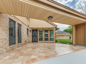 7231 Granvia Drive, Houston TX 77083