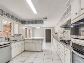 7231 Granvia Drive, Houston TX 77083