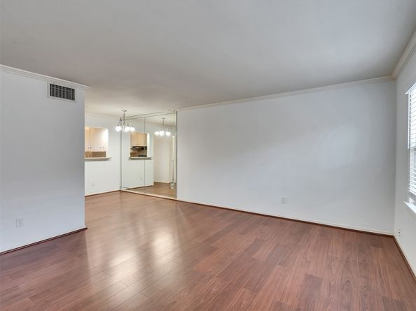 5230 Arboles Drive 4, Houston TX 77035