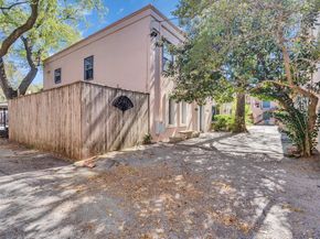 5230 Arboles Drive 4, Houston TX 77035
