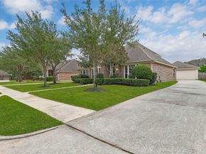 13610 POPES CREEK Lane, Houston TX 77044