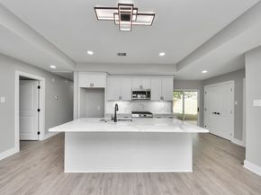 2130 Lamina Lane, Houston TX 77017