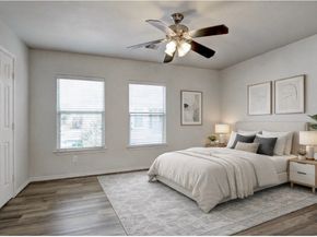 7042 Plum Creek Terrace Lane, Houston TX 77087
