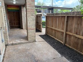 4645 Wild Indigo Street 366, Houston TX 77027