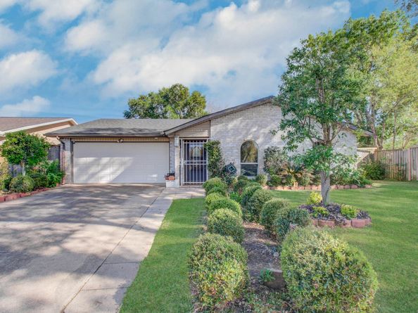 16603 Great Glen Drive, Houston TX 77084