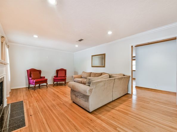 2511 Watts Street, Houston TX 77030