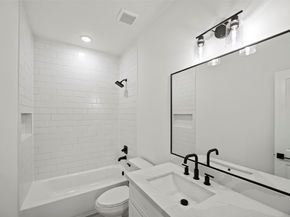 870 W Little York Road D, Houston TX 77091