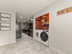 8227 Squires Place Drive, Houston TX 77083