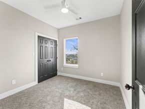 8221 Flaxman St, Houston TX 77029