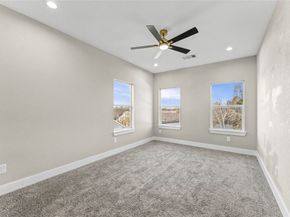 8221 Flaxman St, Houston TX 77029