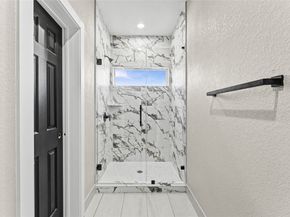 8221 Flaxman St, Houston TX 77029