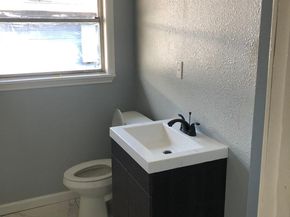 6022 Lyndhurst Drive, Houston TX 77033