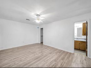 8447 Sterlingshire Street, Houston TX 77078