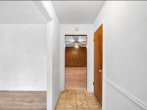 8447 Sterlingshire Street, Houston TX 77078