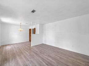 8447 Sterlingshire Street, Houston TX 77078