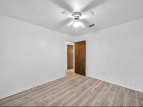 8447 Sterlingshire Street, Houston TX 77078