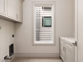 1215 W Pierce Street, Houston TX 77019