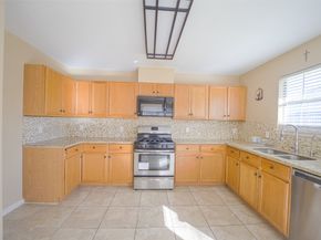 9611 Prairie Dog Run, Sugar Land TX 77498