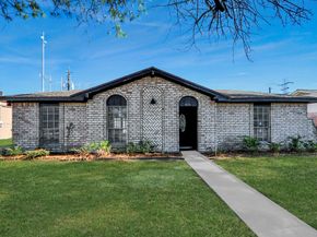 8011 La Roche Lane, Houston TX 77036