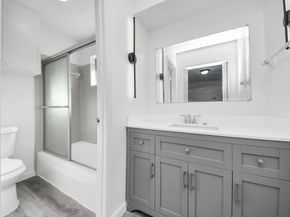 8011 La Roche Lane, Houston TX 77036