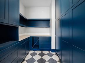 1614 Woodcrest Drive, Houston TX 77018