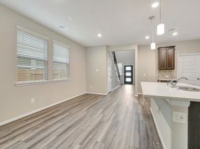 5723 Adamite Way, Houston TX 77048