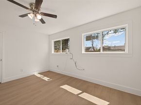 3209 McCrarey Drive, Houston TX 77088