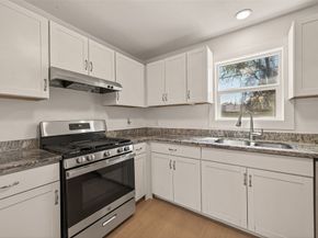 3209 McCrarey Drive, Houston TX 77088