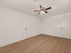 3209 McCrarey Drive, Houston TX 77088