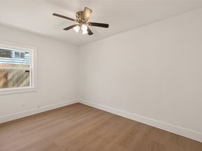 3209 McCrarey Drive, Houston TX 77088