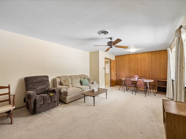 6131 Birdwood Road, Houston TX 77074