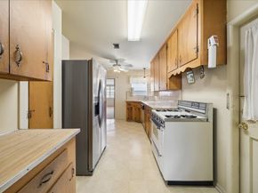 6131 Birdwood Road, Houston TX 77074